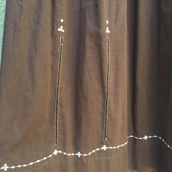 Sweet Girly Smocked Dress - Picture 7 of 15